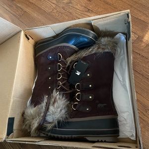 Sorel Joan of Arctic boots